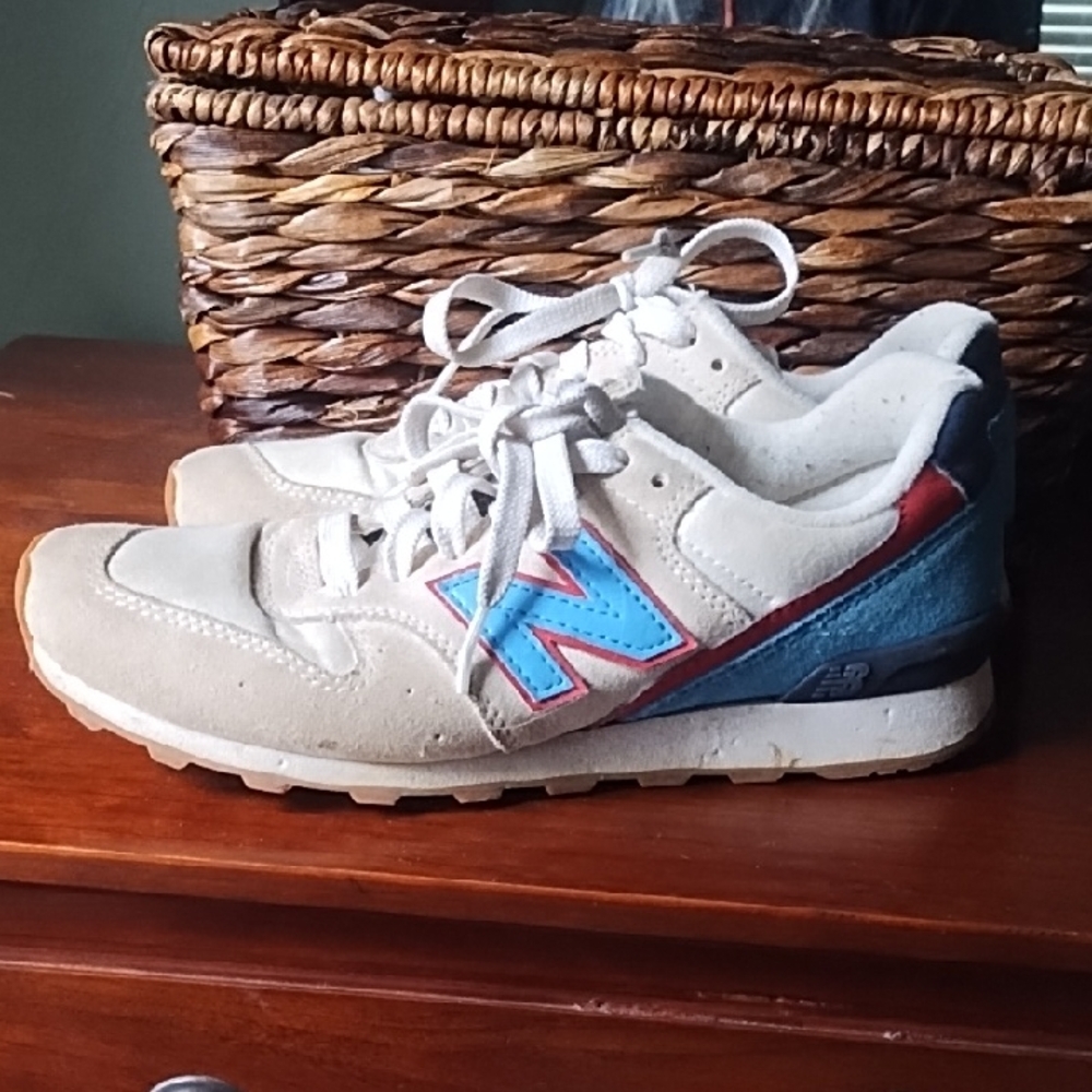 New balance 696 X j crew Sneakers Womens 7.5